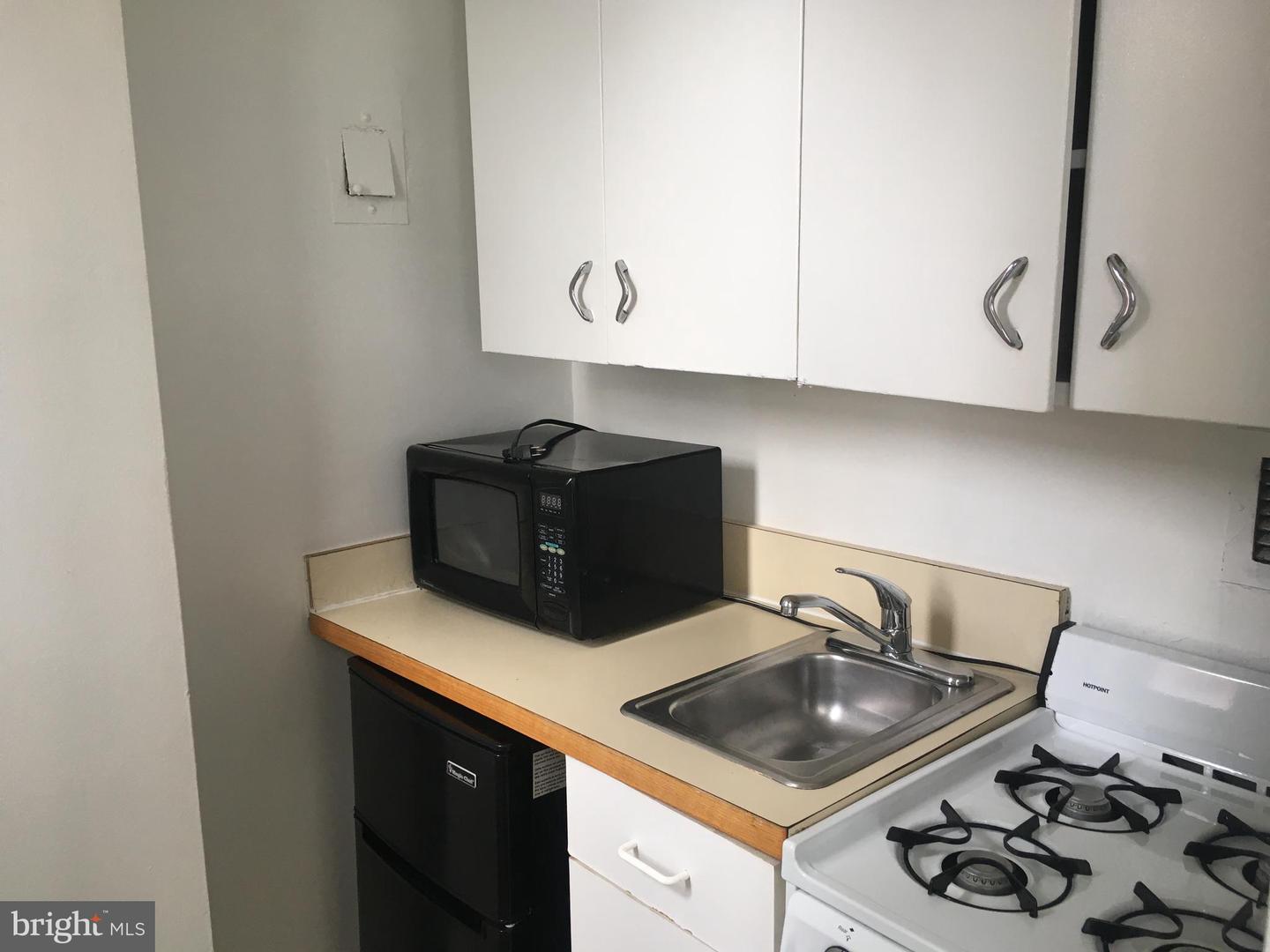 1121 ARLINGTON BLVD #827, ARLINGTON, Virginia 22209, ,1 BathroomBathrooms,Residential,For sale,1121 ARLINGTON BLVD #827,VAAR2064422 MLS # VAAR2064422