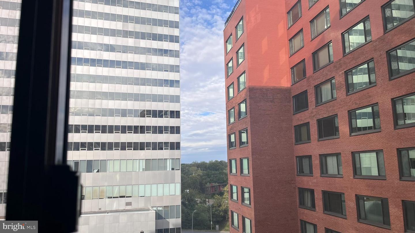 1021 ARLINGTON BLVD #610, ARLINGTON, Virginia 22209, ,1 BathroomBathrooms,Residential,For sale,1021 ARLINGTON BLVD #610,VAAR2064426 MLS # VAAR2064426 1021 ARLINGTON BLVD #610, ARLINGTON, Virginia 22209, ,1 BathroomBathrooms,Residential,For sale,1021 ARLINGTON BLVD #610,VAAR2064426 MLS # VAAR2064426