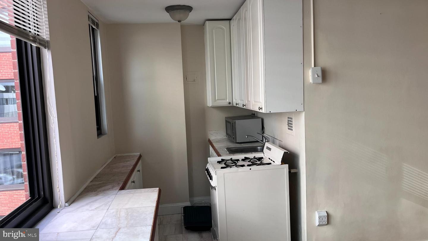 1021 ARLINGTON BLVD #610, ARLINGTON, Virginia 22209, ,1 BathroomBathrooms,Residential,For sale,1021 ARLINGTON BLVD #610,VAAR2064426 MLS # VAAR2064426 1021 ARLINGTON BLVD #610, ARLINGTON, Virginia 22209, ,1 BathroomBathrooms,Residential,For sale,1021 ARLINGTON BLVD #610,VAAR2064426 MLS # VAAR2064426