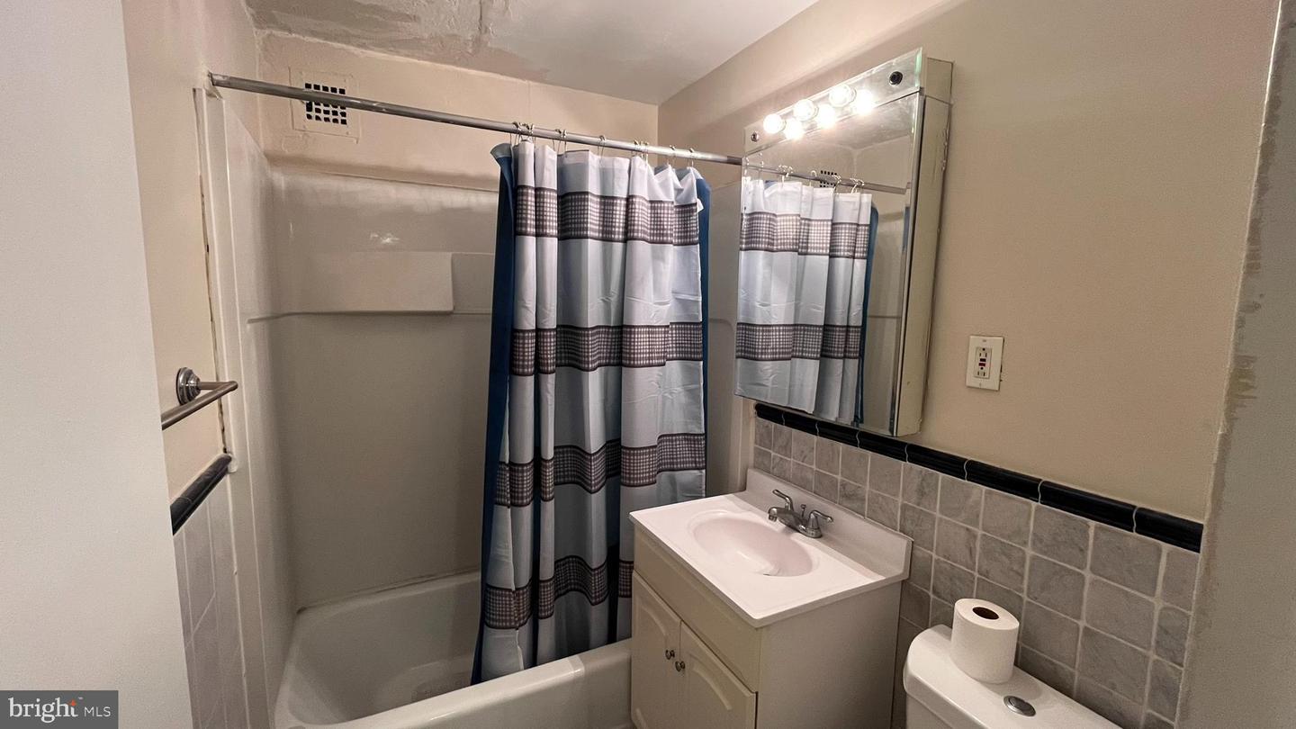 1021 ARLINGTON BLVD #610, ARLINGTON, Virginia 22209, ,1 BathroomBathrooms,Residential,For sale,1021 ARLINGTON BLVD #610,VAAR2064426 MLS # VAAR2064426 1021 ARLINGTON BLVD #610, ARLINGTON, Virginia 22209, ,1 BathroomBathrooms,Residential,For sale,1021 ARLINGTON BLVD #610,VAAR2064426 MLS # VAAR2064426
