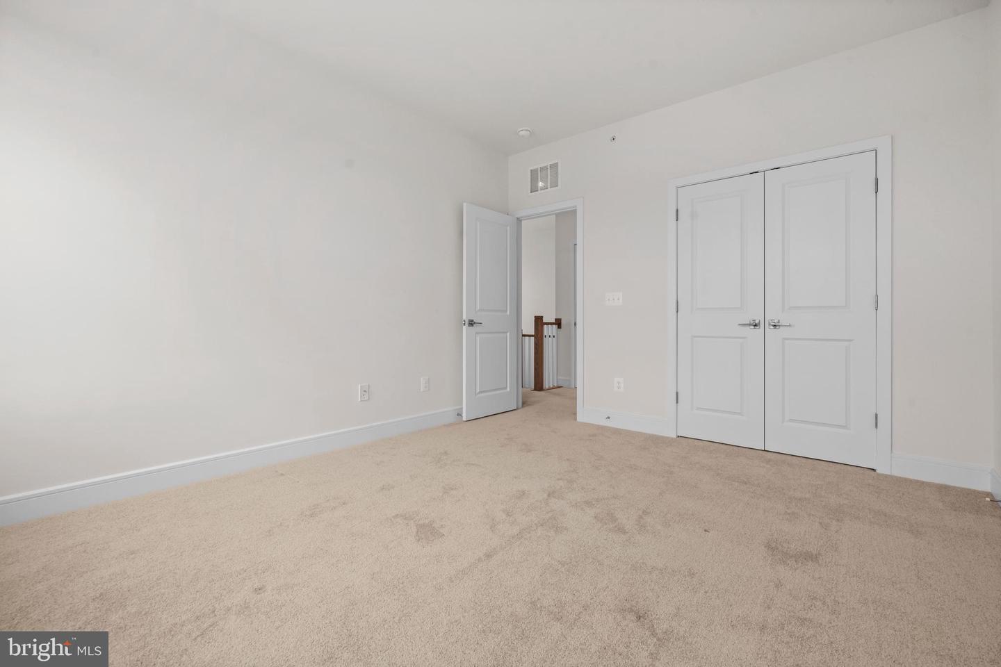 43382 FARRINGDON SQ, BROADLANDS, Virginia 20148, 3 Bedrooms Bedrooms, ,2 BathroomsBathrooms,Residential,For sale,43382 FARRINGDON SQ,VALO2108124 MLS # VALO2108124