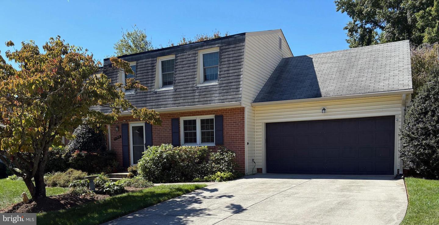 4768 FARNDON CT, FAIRFAX, Virginia 22032, 4 Bedrooms Bedrooms, ,2 BathroomsBathrooms,Residential,For sale,4768 FARNDON CT,VAFX2272226 MLS # VAFX2272226