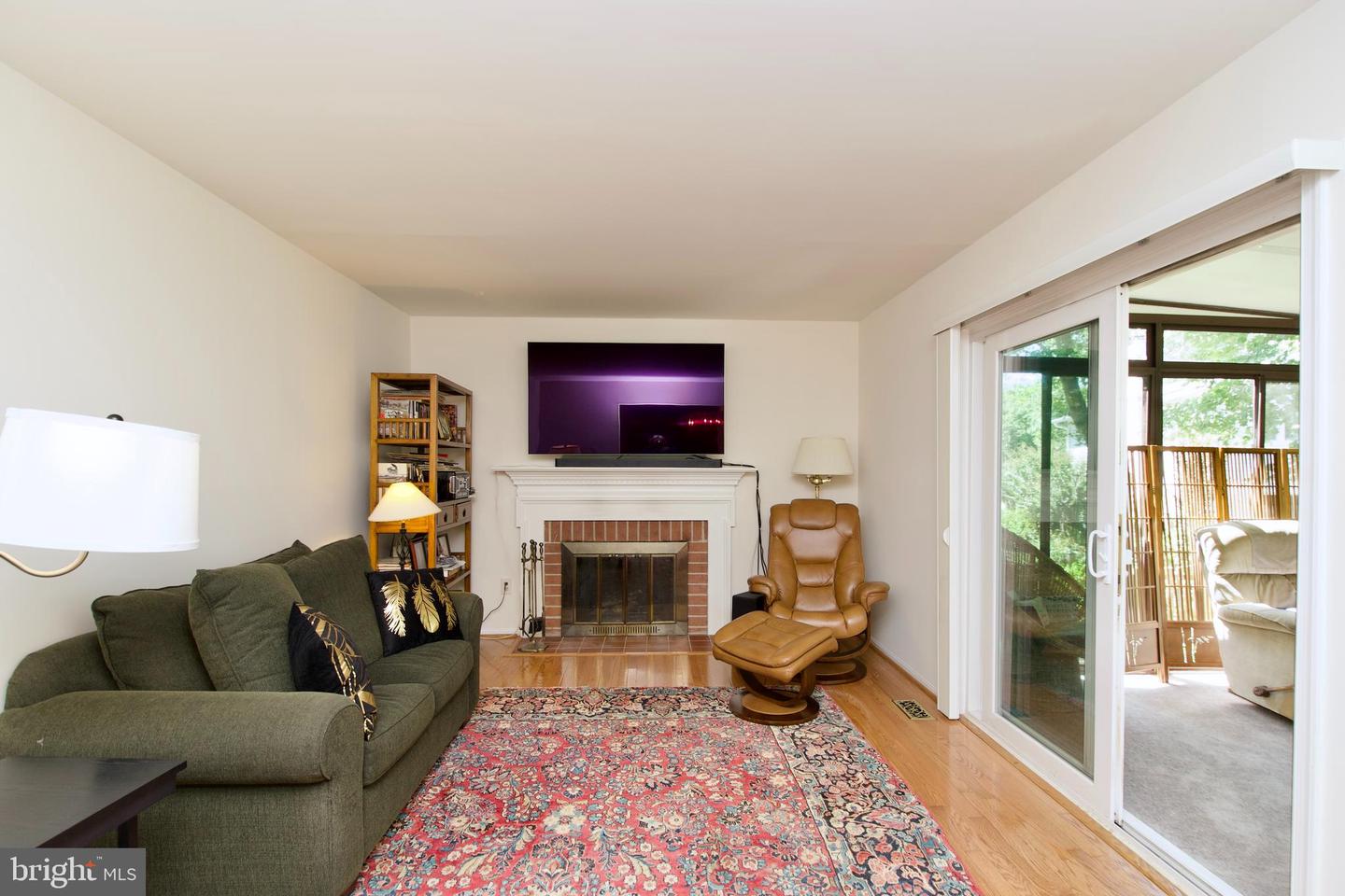 4768 FARNDON CT, FAIRFAX, Virginia 22032, 4 Bedrooms Bedrooms, ,2 BathroomsBathrooms,Residential,For sale,4768 FARNDON CT,VAFX2272226 MLS # VAFX2272226