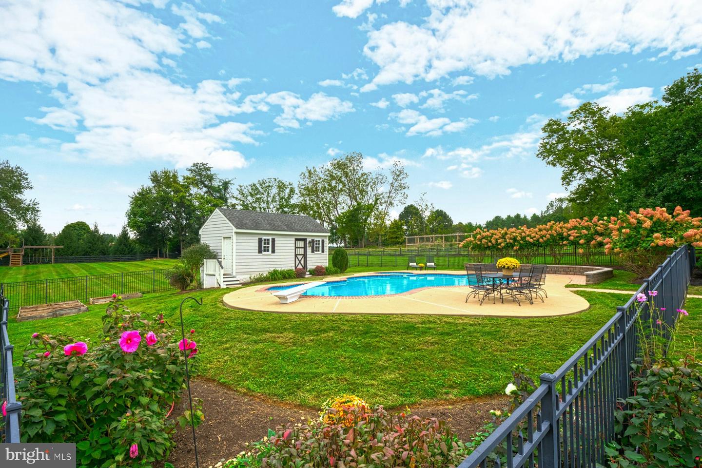 37586 HUGHESVILLE RD, PURCELLVILLE, Virginia 20132, 4 Bedrooms Bedrooms, ,3 BathroomsBathrooms,Residential,For sale,37586 HUGHESVILLE RD,VALO2108134 MLS # VALO2108134