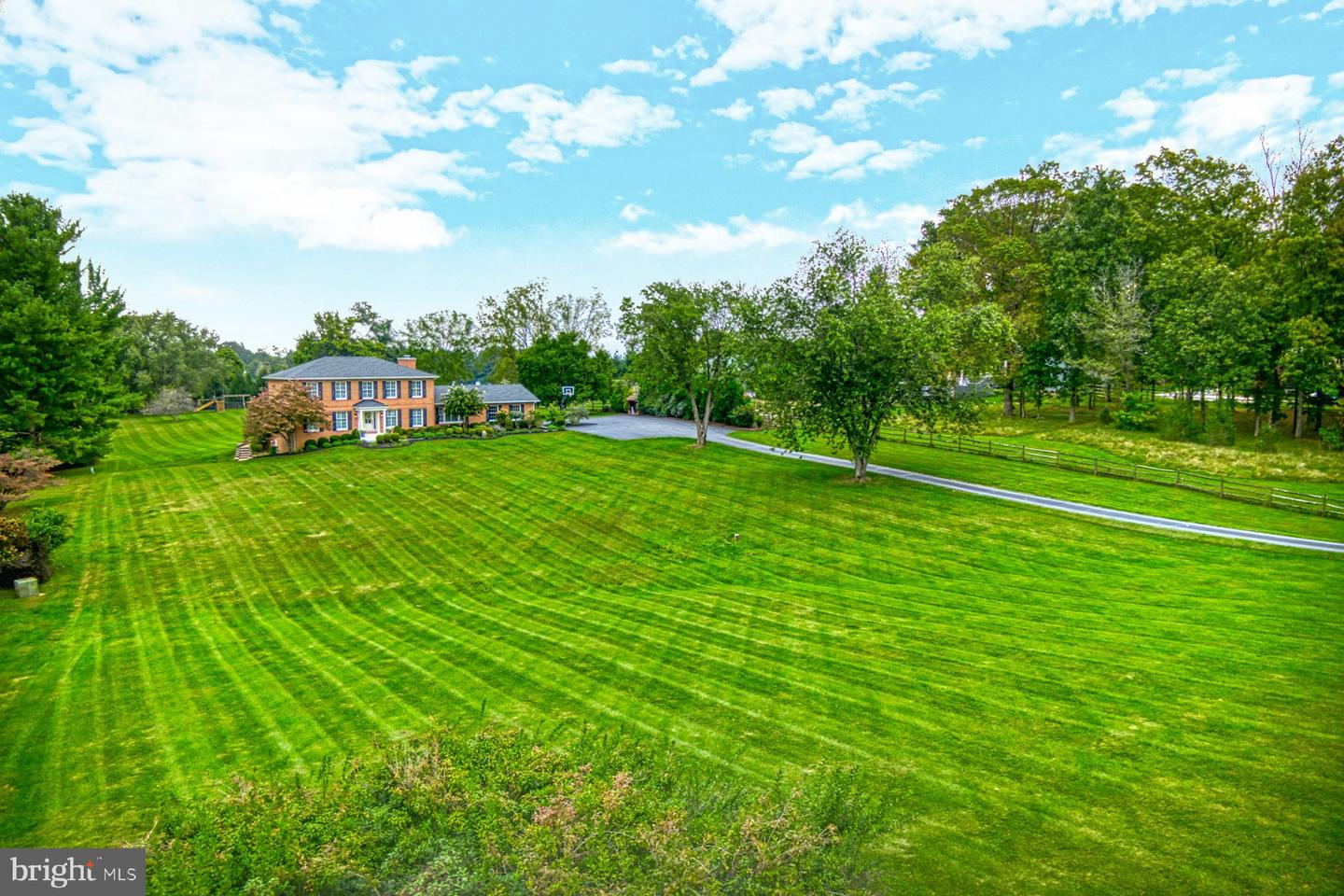 37586 HUGHESVILLE RD, PURCELLVILLE, Virginia 20132, 4 Bedrooms Bedrooms, ,3 BathroomsBathrooms,Residential,For sale,37586 HUGHESVILLE RD,VALO2108134 MLS # VALO2108134