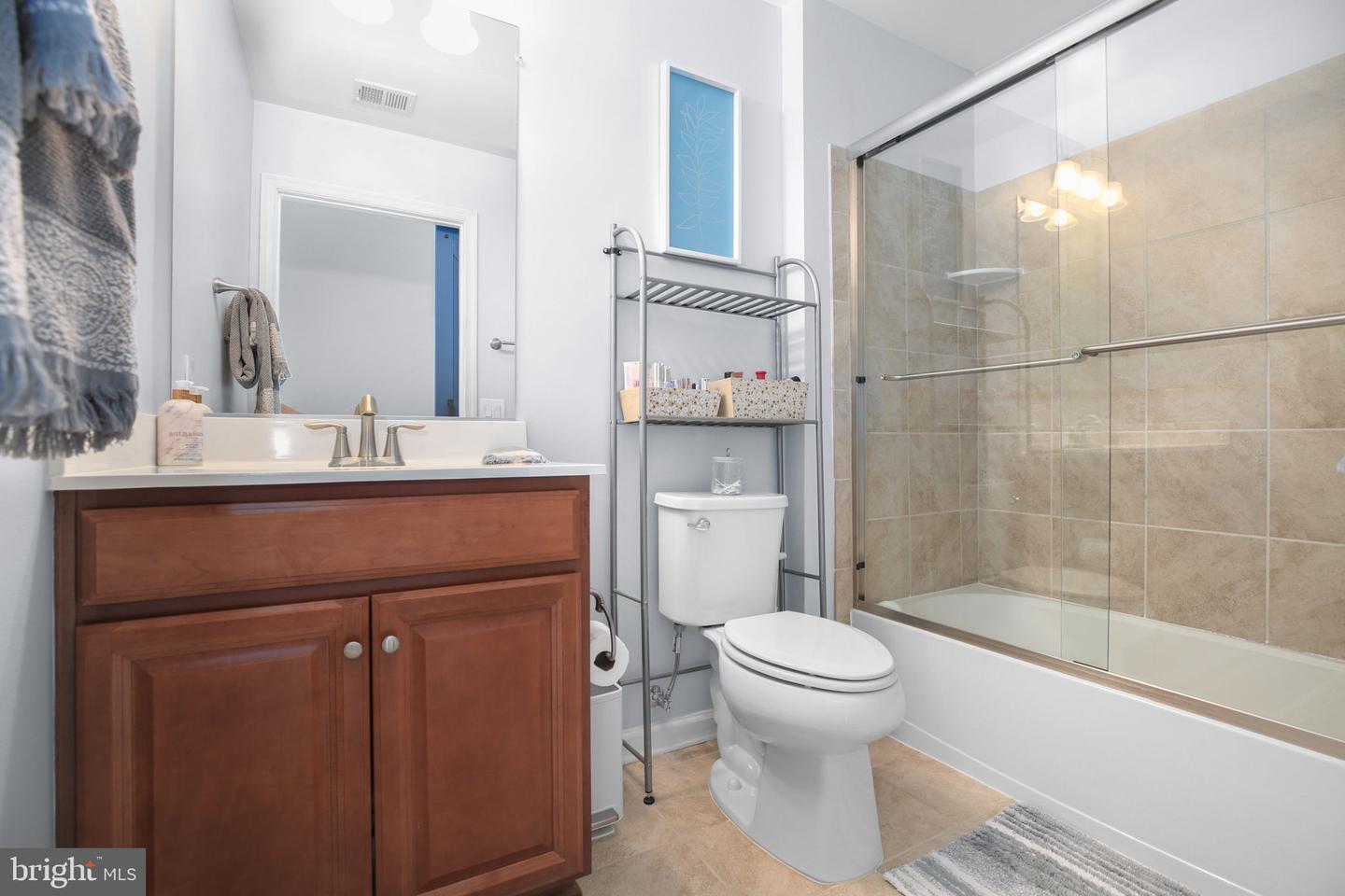 183 LONG POINT DR, FREDERICKSBURG, Virginia 22406, 3 Bedrooms Bedrooms, ,3 BathroomsBathrooms,Residential,For sale,183 LONG POINT DR,VAST2043248 MLS # VAST2043248