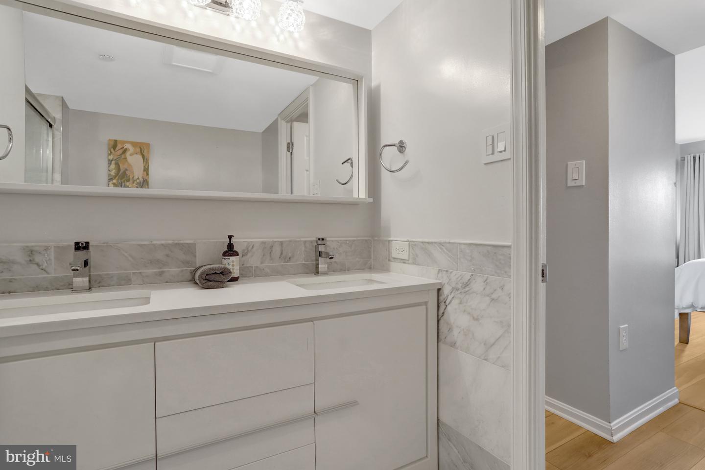 1301 N COURTHOUSE RD #1108, ARLINGTON, Virginia 22201, 2 Bedrooms Bedrooms, ,2 BathroomsBathrooms,Residential,For sale,1301 N COURTHOUSE RD #1108,VAAR2064510 MLS # VAAR2064510