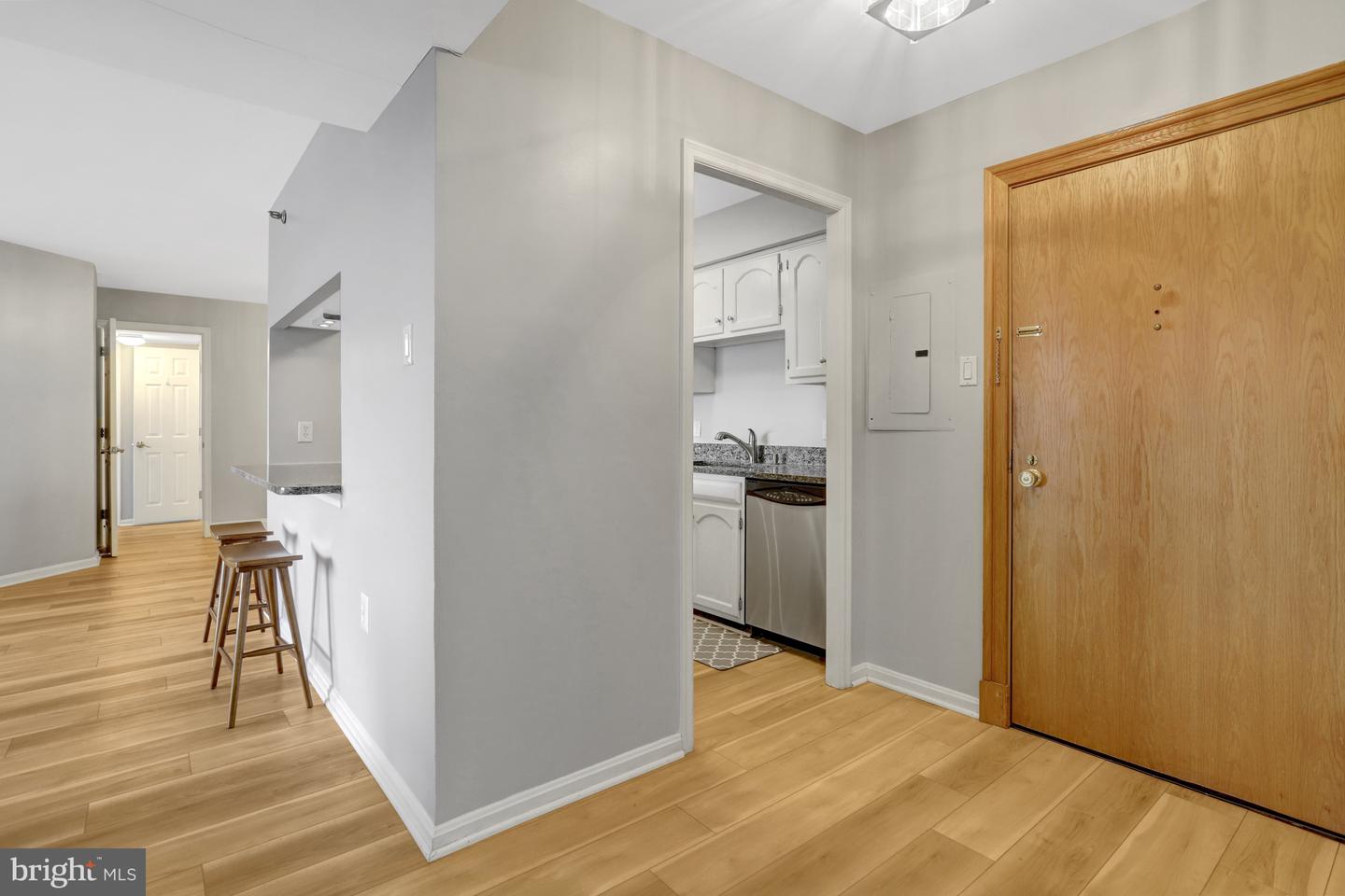 1301 N COURTHOUSE RD #1108, ARLINGTON, Virginia 22201, 2 Bedrooms Bedrooms, ,2 BathroomsBathrooms,Residential,For sale,1301 N COURTHOUSE RD #1108,VAAR2064510 MLS # VAAR2064510