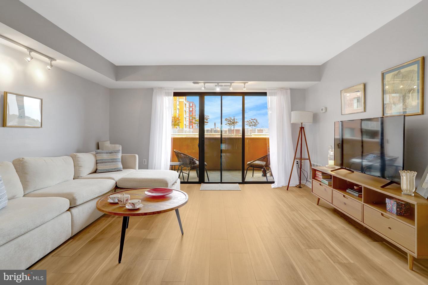 1301 N COURTHOUSE RD #1108, ARLINGTON, Virginia 22201, 2 Bedrooms Bedrooms, ,2 BathroomsBathrooms,Residential,For sale,1301 N COURTHOUSE RD #1108,VAAR2064510 MLS # VAAR2064510