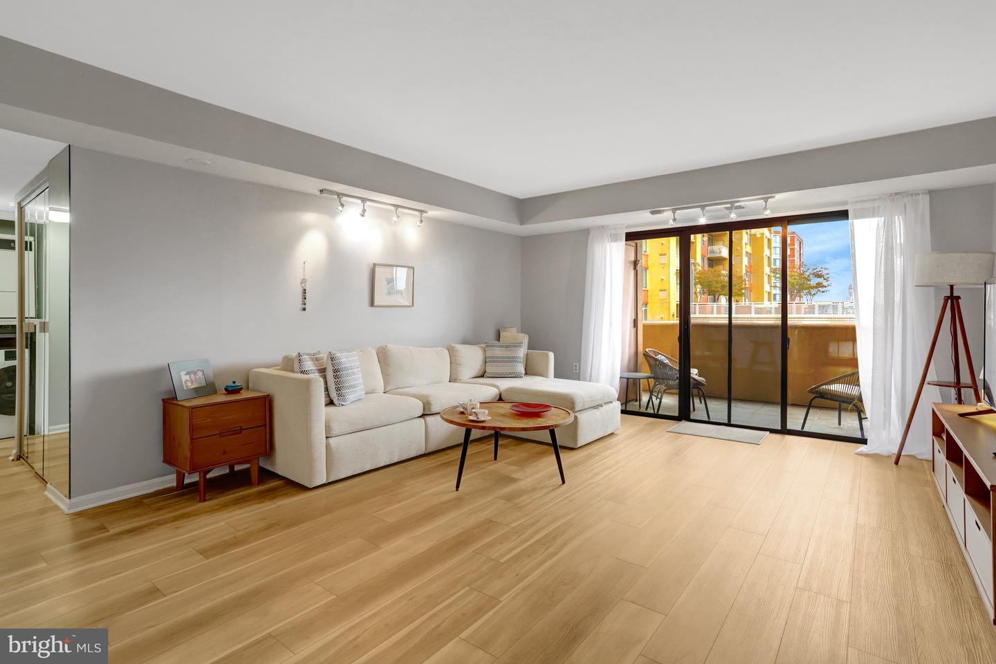 1301 N COURTHOUSE RD #1108, ARLINGTON, Virginia 22201, 2 Bedrooms Bedrooms, ,2 BathroomsBathrooms,Residential,For sale,1301 N COURTHOUSE RD #1108,VAAR2064510 MLS # VAAR2064510