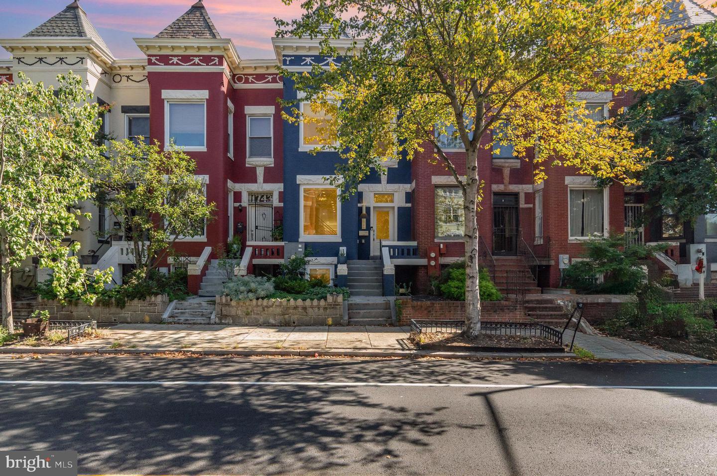 1741 1ST ST NW, WASHINGTON, District Of Columbia 20001, 3 Bedrooms Bedrooms, 13 Rooms Rooms,3 BathroomsBathrooms,Residential,For sale,1741 1ST ST NW,DCDC2225412 MLS # DCDC2225412