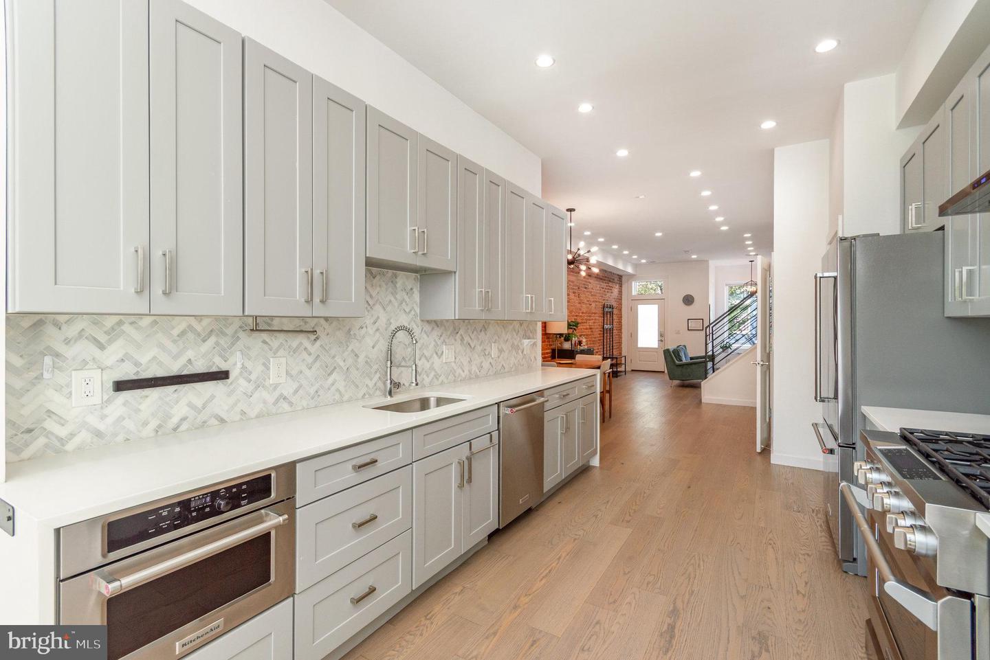 1741 1ST ST NW, WASHINGTON, District Of Columbia 20001, 3 Bedrooms Bedrooms, 13 Rooms Rooms,3 BathroomsBathrooms,Residential,For sale,1741 1ST ST NW,DCDC2225412 MLS # DCDC2225412