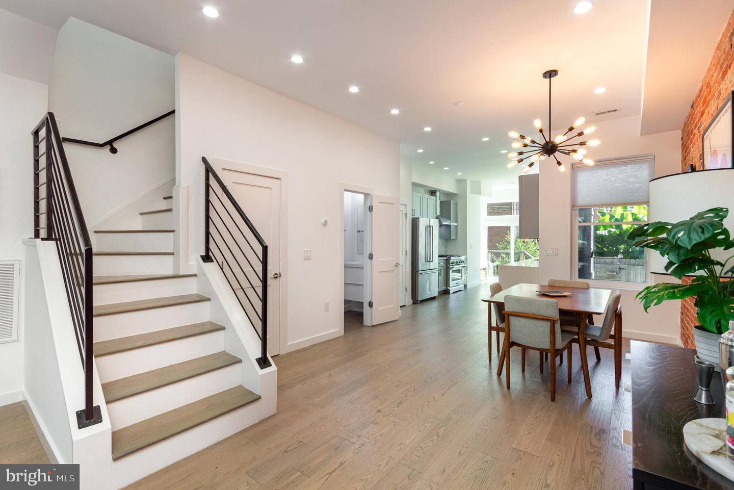 1741 1ST ST NW, WASHINGTON, District Of Columbia 20001, 3 Bedrooms Bedrooms, 13 Rooms Rooms,3 BathroomsBathrooms,Residential,For sale,1741 1ST ST NW,DCDC2225412 MLS # DCDC2225412