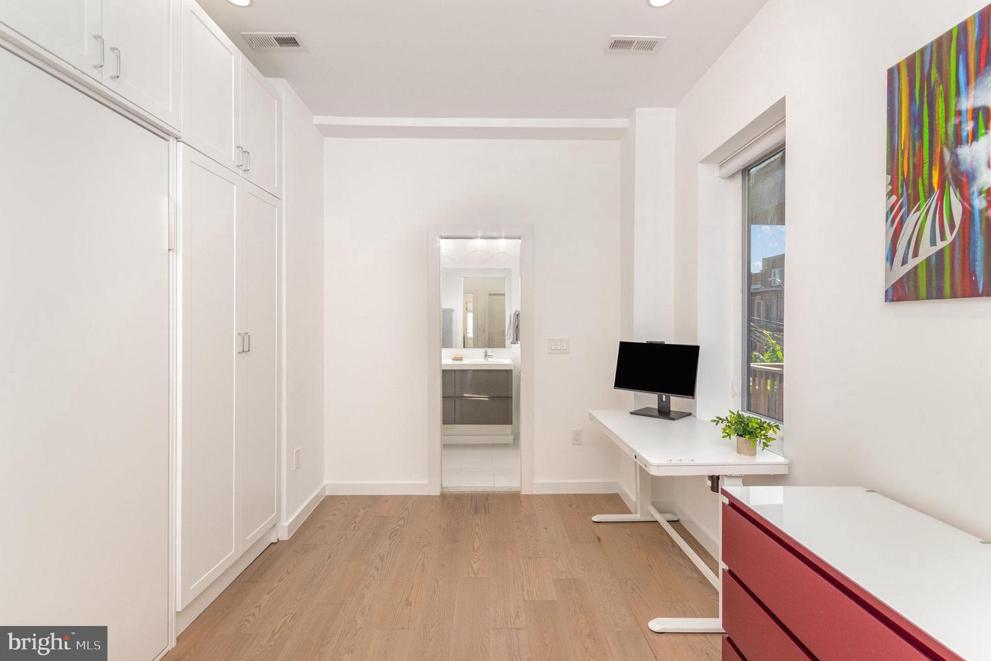 1741 1ST ST NW, WASHINGTON, District Of Columbia 20001, 3 Bedrooms Bedrooms, 13 Rooms Rooms,3 BathroomsBathrooms,Residential,For sale,1741 1ST ST NW,DCDC2225412 MLS # DCDC2225412