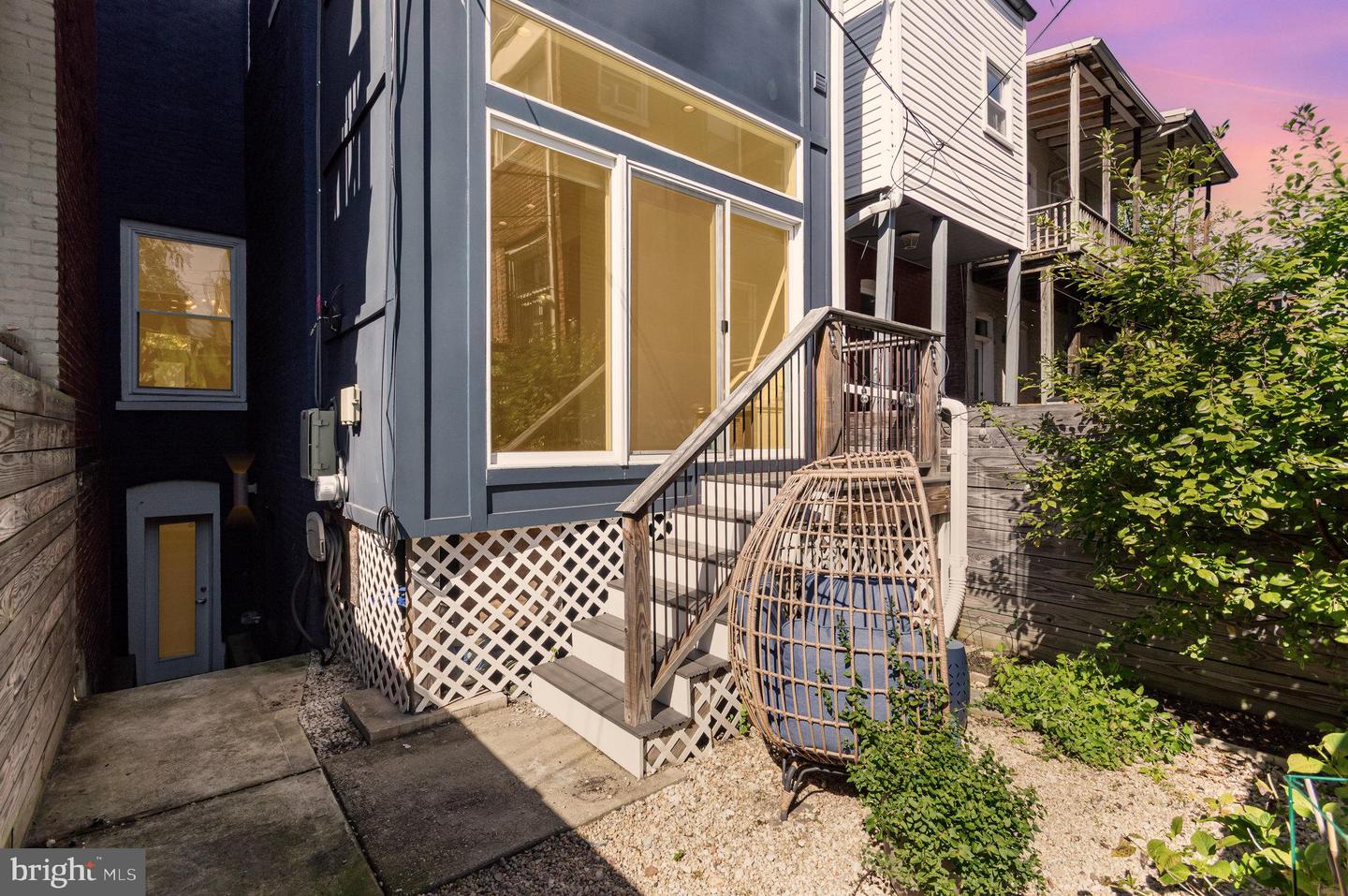1741 1ST ST NW, WASHINGTON, District Of Columbia 20001, 3 Bedrooms Bedrooms, 13 Rooms Rooms,3 BathroomsBathrooms,Residential,For sale,1741 1ST ST NW,DCDC2225412 MLS # DCDC2225412
