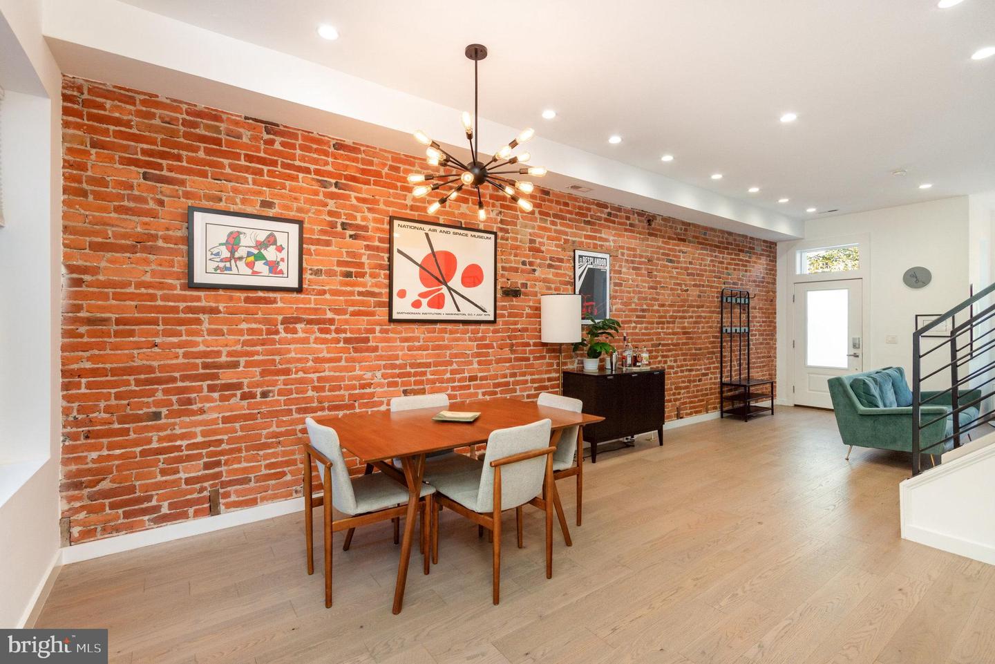 1741 1ST ST NW, WASHINGTON, District Of Columbia 20001, 3 Bedrooms Bedrooms, 13 Rooms Rooms,3 BathroomsBathrooms,Residential,For sale,1741 1ST ST NW,DCDC2225412 MLS # DCDC2225412
