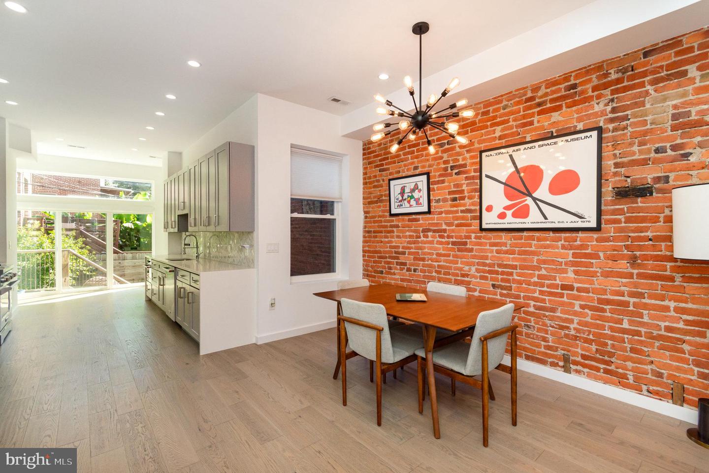 1741 1ST ST NW, WASHINGTON, District Of Columbia 20001, 3 Bedrooms Bedrooms, 13 Rooms Rooms,3 BathroomsBathrooms,Residential,For sale,1741 1ST ST NW,DCDC2225412 MLS # DCDC2225412