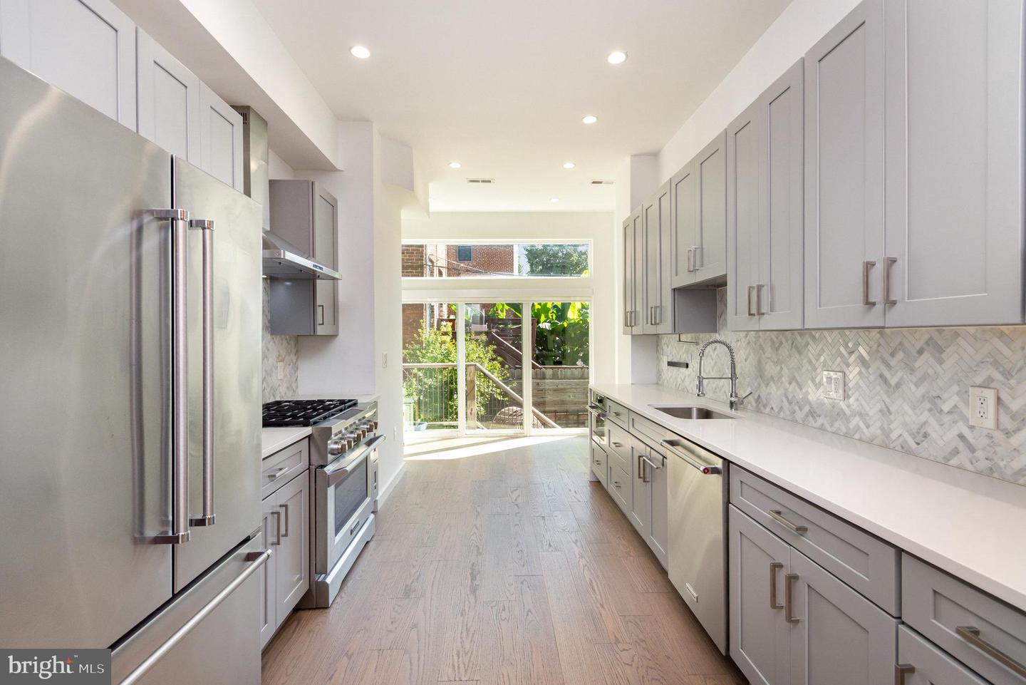 1741 1ST ST NW, WASHINGTON, District Of Columbia 20001, 3 Bedrooms Bedrooms, 13 Rooms Rooms,3 BathroomsBathrooms,Residential,For sale,1741 1ST ST NW,DCDC2225412 MLS # DCDC2225412