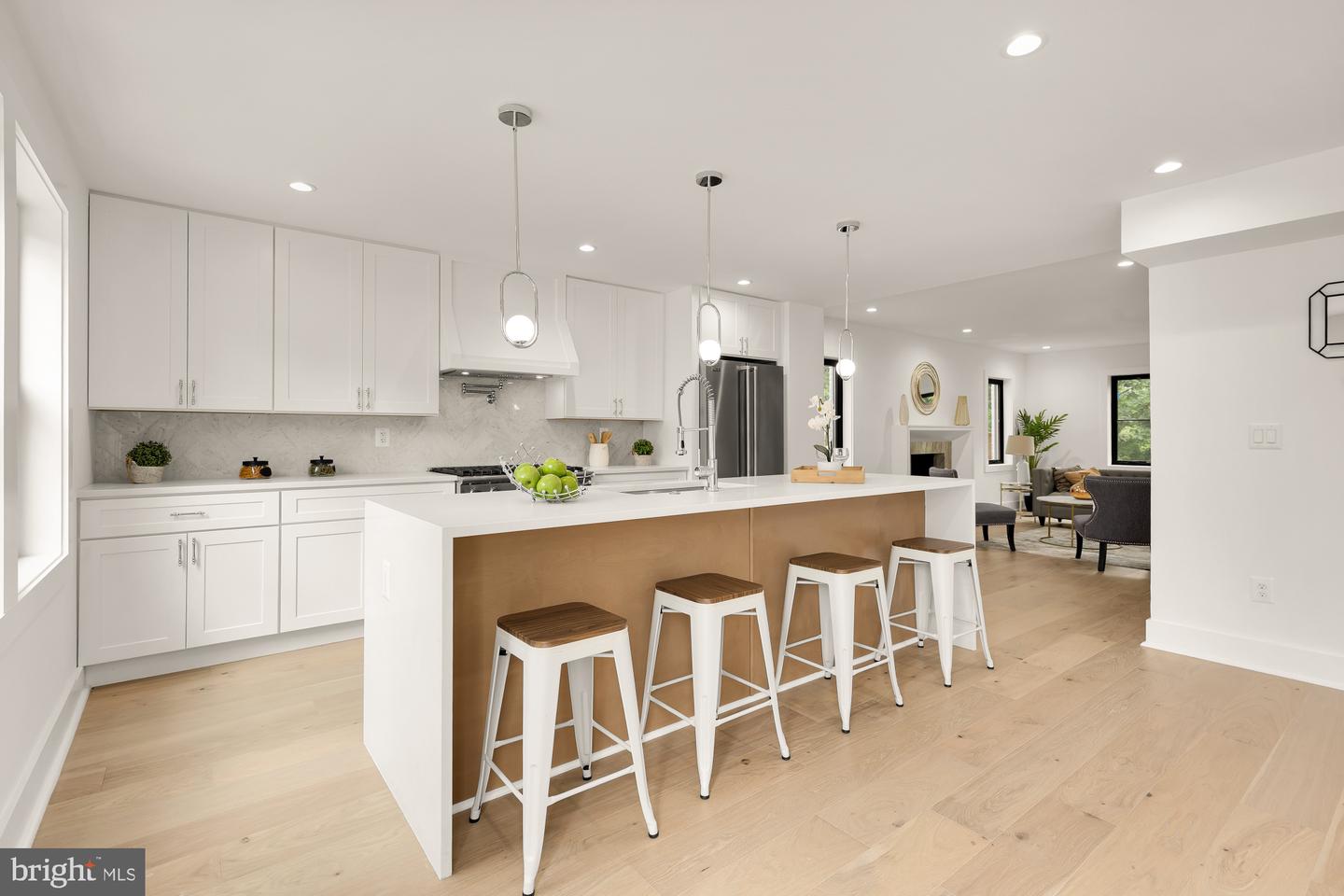 4324 YUMA ST NW, WASHINGTON, District Of Columbia 20016, 5 Bedrooms Bedrooms, ,5 BathroomsBathrooms,Residential,For sale,4324 YUMA ST NW,DCDC2225430 MLS # DCDC2225430