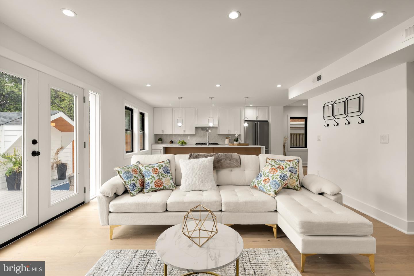 4324 YUMA ST NW, WASHINGTON, District Of Columbia 20016, 5 Bedrooms Bedrooms, ,5 BathroomsBathrooms,Residential,For sale,4324 YUMA ST NW,DCDC2225430 MLS # DCDC2225430