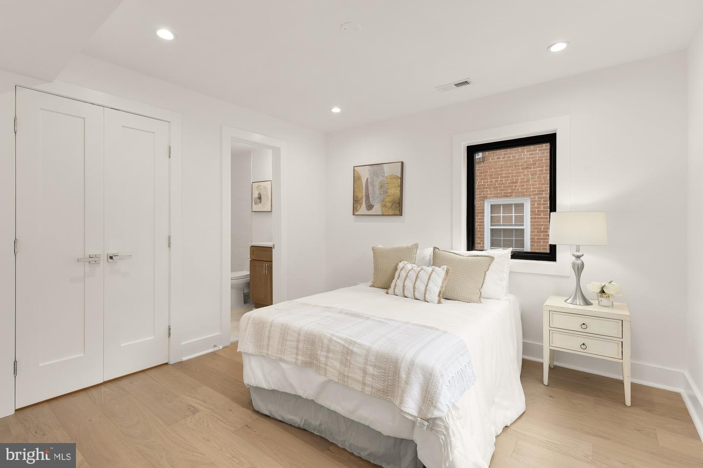 4324 YUMA ST NW, WASHINGTON, District Of Columbia 20016, 5 Bedrooms Bedrooms, ,5 BathroomsBathrooms,Residential,For sale,4324 YUMA ST NW,DCDC2225430 MLS # DCDC2225430