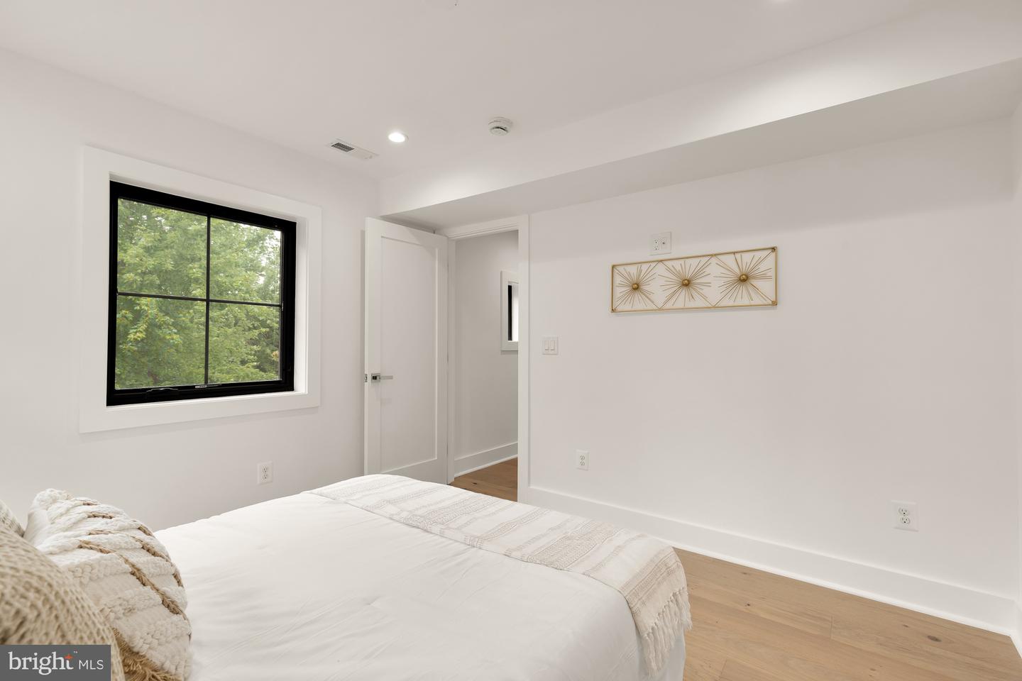 4324 YUMA ST NW, WASHINGTON, District Of Columbia 20016, 5 Bedrooms Bedrooms, ,5 BathroomsBathrooms,Residential,For sale,4324 YUMA ST NW,DCDC2225430 MLS # DCDC2225430