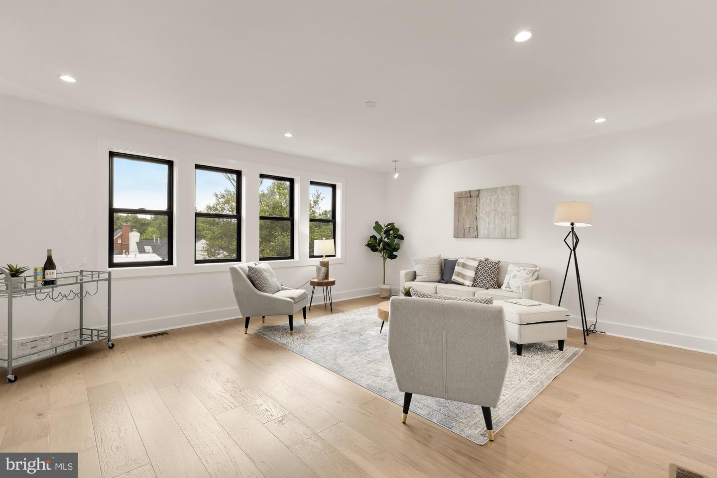 4324 YUMA ST NW, WASHINGTON, District Of Columbia 20016, 5 Bedrooms Bedrooms, ,5 BathroomsBathrooms,Residential,For sale,4324 YUMA ST NW,DCDC2225430 MLS # DCDC2225430