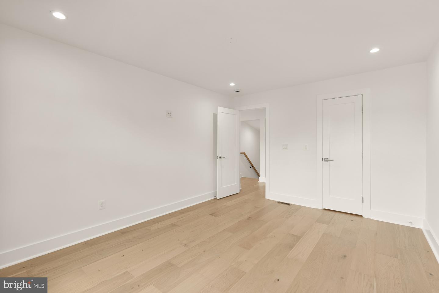 4324 YUMA ST NW, WASHINGTON, District Of Columbia 20016, 5 Bedrooms Bedrooms, ,5 BathroomsBathrooms,Residential,For sale,4324 YUMA ST NW,DCDC2225430 MLS # DCDC2225430