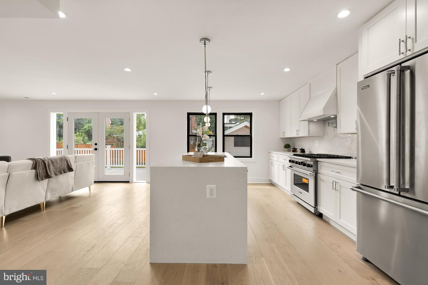 4324 YUMA ST NW, WASHINGTON, District Of Columbia 20016, 5 Bedrooms Bedrooms, ,5 BathroomsBathrooms,Residential,For sale,4324 YUMA ST NW,DCDC2225430 MLS # DCDC2225430