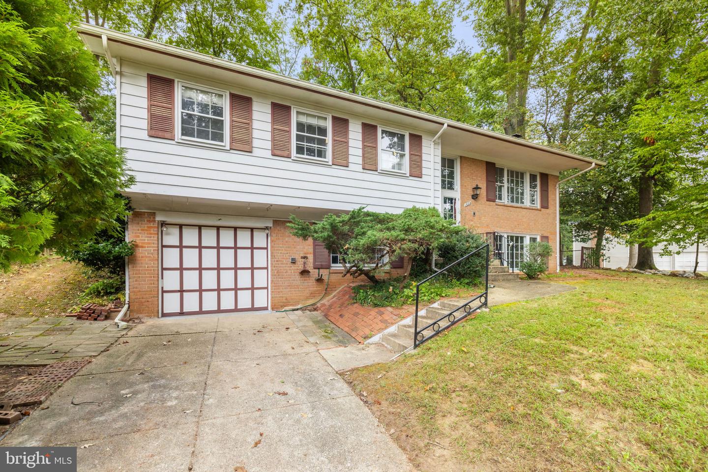1604 PALM SPRINGS DR, VIENNA, Virginia 22182, 4 Bedrooms Bedrooms, ,2 BathroomsBathrooms,Residential,For sale,1604 PALM SPRINGS DR,VAFX2272374 MLS # VAFX2272374