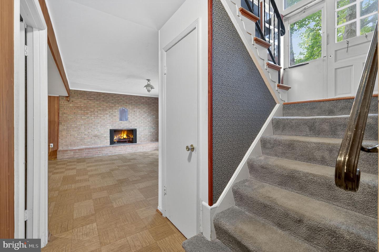 1604 PALM SPRINGS DR, VIENNA, Virginia 22182, 4 Bedrooms Bedrooms, ,2 BathroomsBathrooms,Residential,For sale,1604 PALM SPRINGS DR,VAFX2272374 MLS # VAFX2272374