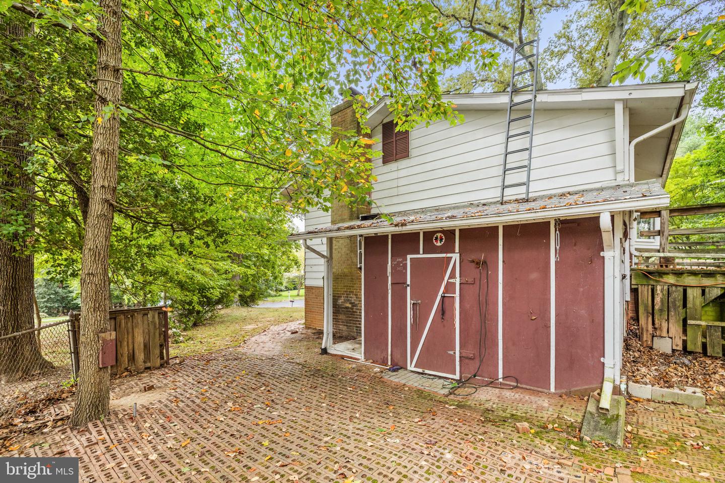 1604 PALM SPRINGS DR, VIENNA, Virginia 22182, 4 Bedrooms Bedrooms, ,2 BathroomsBathrooms,Residential,For sale,1604 PALM SPRINGS DR,VAFX2272374 MLS # VAFX2272374