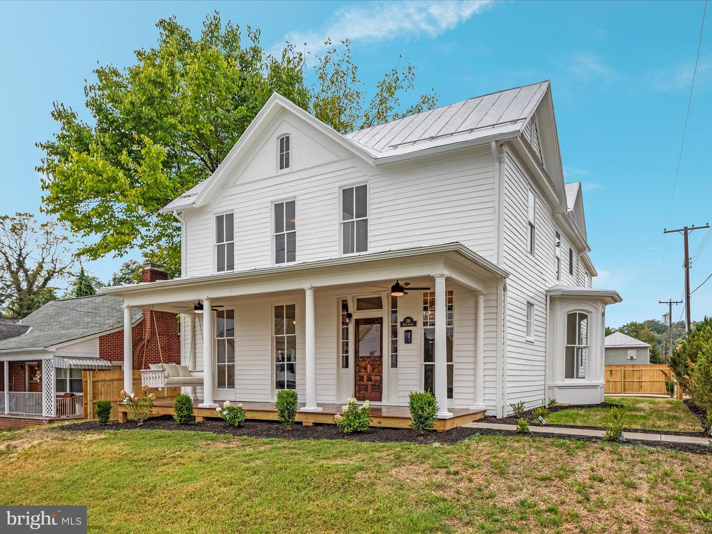 239 N CHURCH ST, WOODSTOCK, Virginia 22664, 4 Bedrooms Bedrooms, ,2 BathroomsBathrooms,Residential,For sale,239 N CHURCH ST,VASH2012684 MLS # VASH2012684
