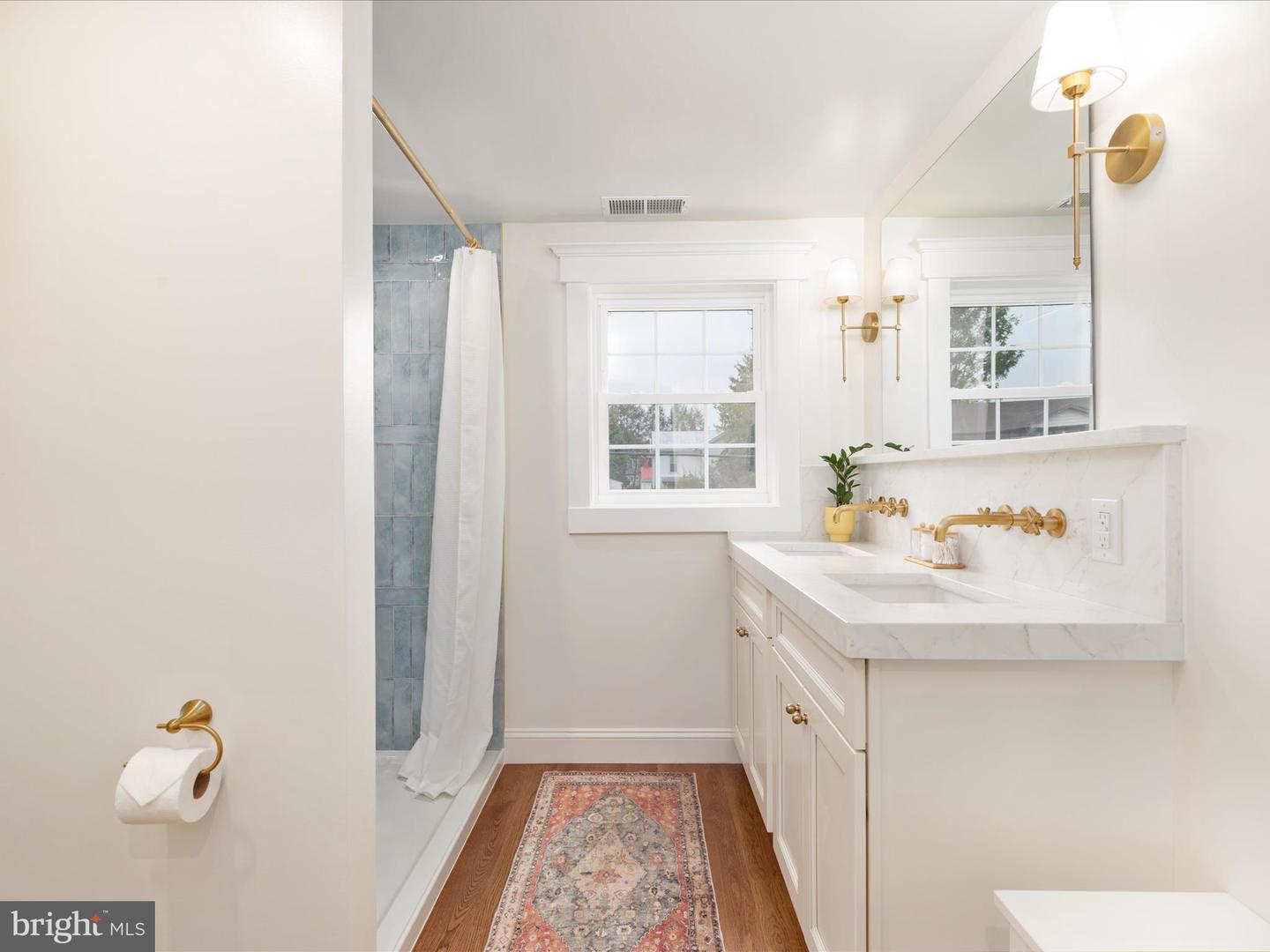 239 N CHURCH ST, WOODSTOCK, Virginia 22664, 4 Bedrooms Bedrooms, ,2 BathroomsBathrooms,Residential,For sale,239 N CHURCH ST,VASH2012684 MLS # VASH2012684