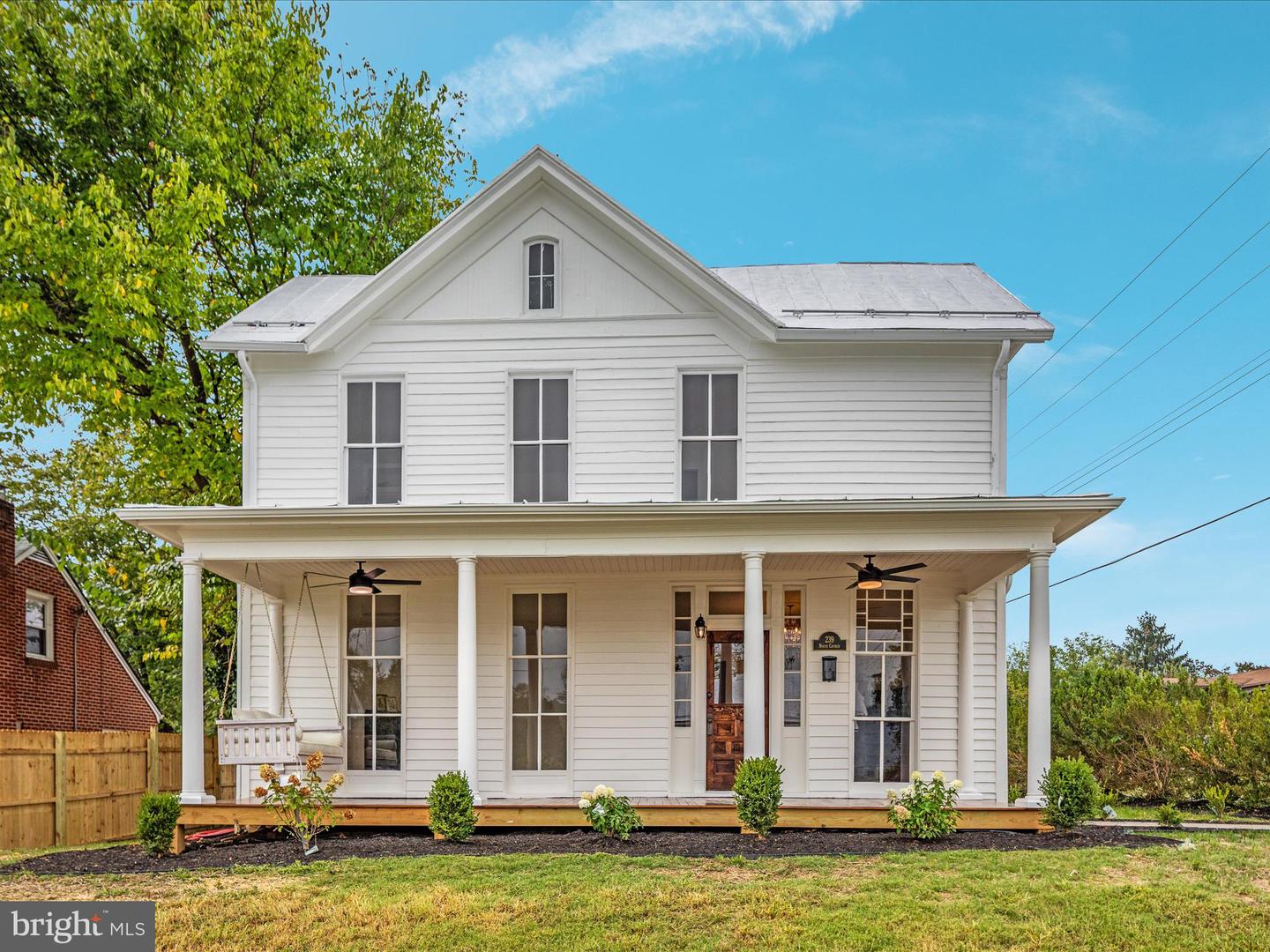 239 N CHURCH ST, WOODSTOCK, Virginia 22664, 4 Bedrooms Bedrooms, ,2 BathroomsBathrooms,Residential,For sale,239 N CHURCH ST,VASH2012684 MLS # VASH2012684