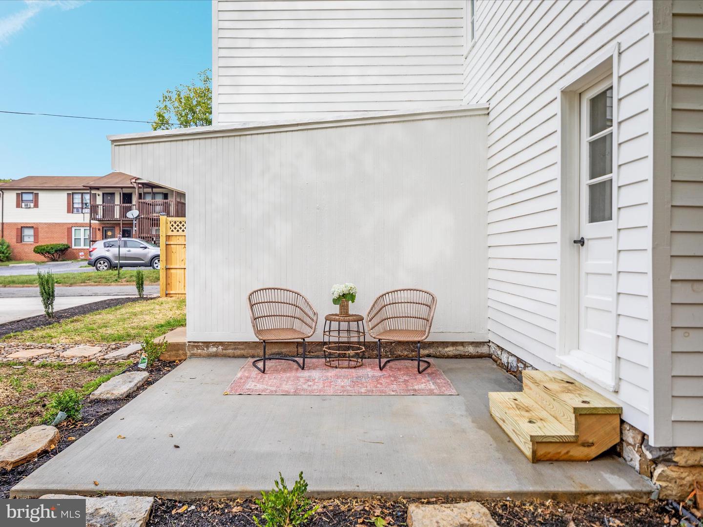 239 N CHURCH ST, WOODSTOCK, Virginia 22664, 4 Bedrooms Bedrooms, ,2 BathroomsBathrooms,Residential,For sale,239 N CHURCH ST,VASH2012684 MLS # VASH2012684