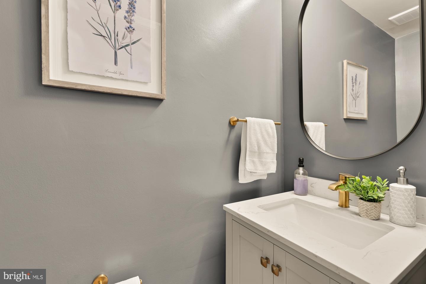 1225 T ST NW, WASHINGTON, District Of Columbia 20009, 3 Bedrooms Bedrooms, ,2 BathroomsBathrooms,Residential,For sale,1225 T ST NW,DCDC2225360 MLS # DCDC2225360