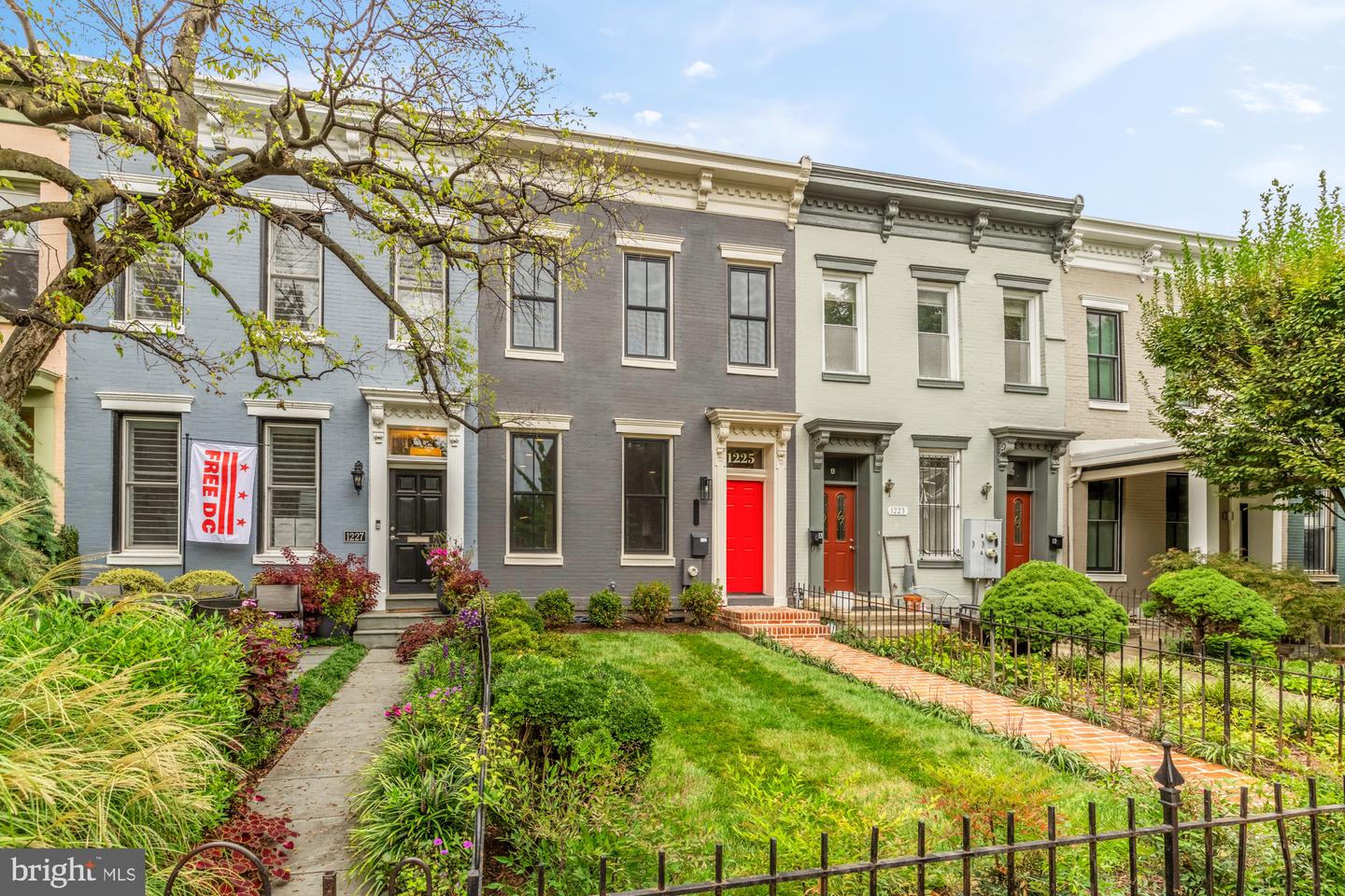 1225 T ST NW, WASHINGTON, District Of Columbia 20009, 3 Bedrooms Bedrooms, ,2 BathroomsBathrooms,Residential,For sale,1225 T ST NW,DCDC2225360 MLS # DCDC2225360