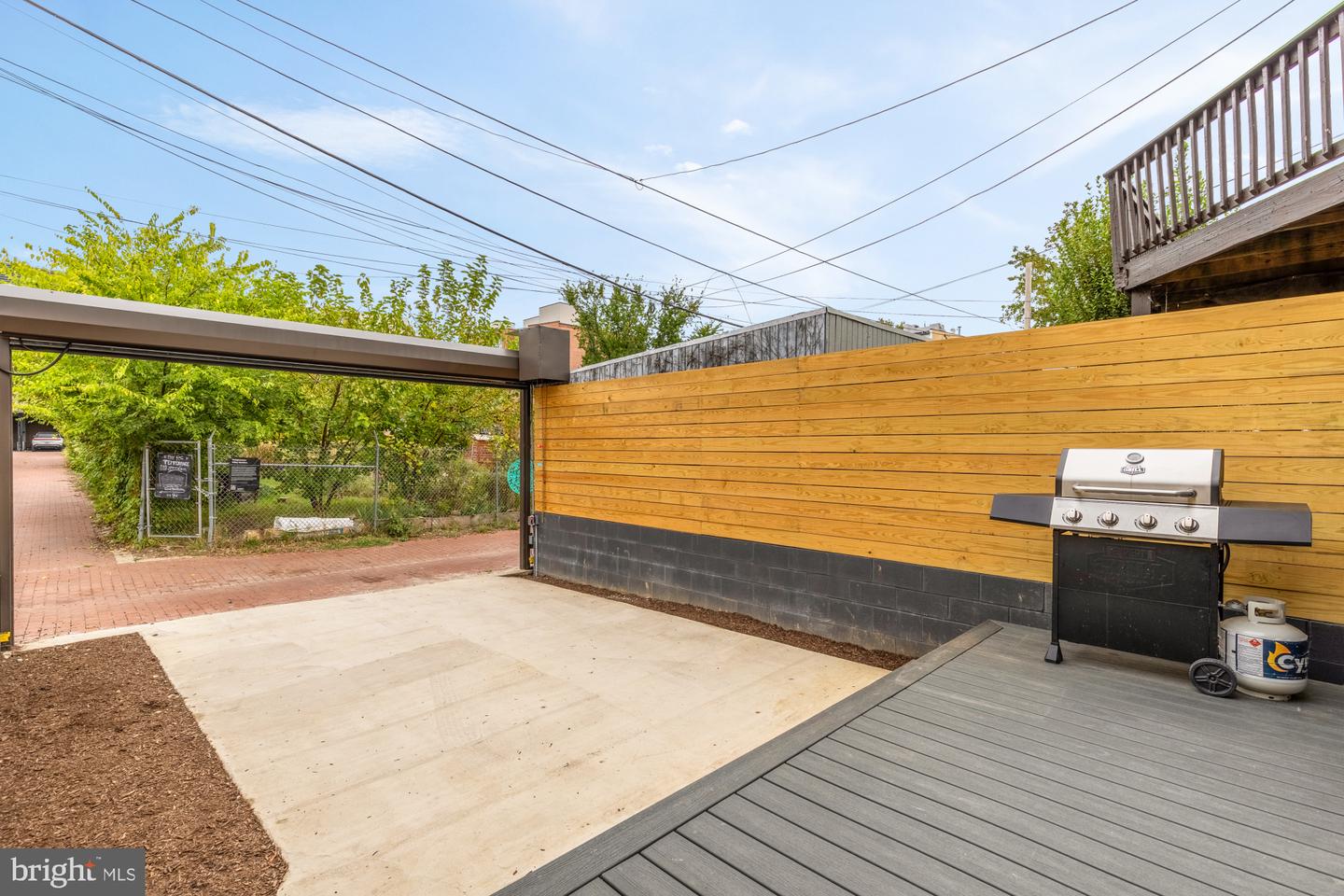 1225 T ST NW, WASHINGTON, District Of Columbia 20009, 3 Bedrooms Bedrooms, ,2 BathroomsBathrooms,Residential,For sale,1225 T ST NW,DCDC2225360 MLS # DCDC2225360