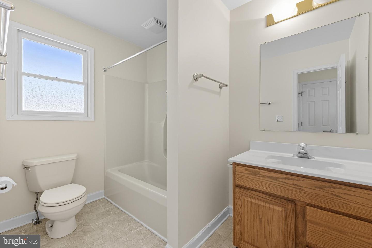 4 CONSTITUTION AVE, LURAY, Virginia 22835, 3 Bedrooms Bedrooms, ,2 BathroomsBathrooms,Residential,For sale,4 CONSTITUTION AVE,VAPA2005442 MLS # VAPA2005442