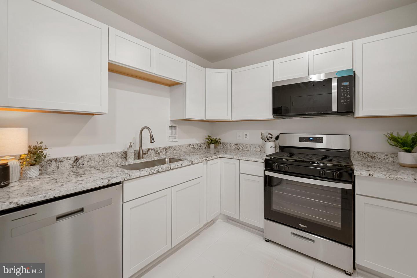 3001 VEAZEY TER NW #1623, WASHINGTON, District Of Columbia 20008, 1 Bedroom Bedrooms, ,1 BathroomBathrooms,Residential,For sale,3001 VEAZEY TER NW #1623,DCDC2225372 MLS # DCDC2225372