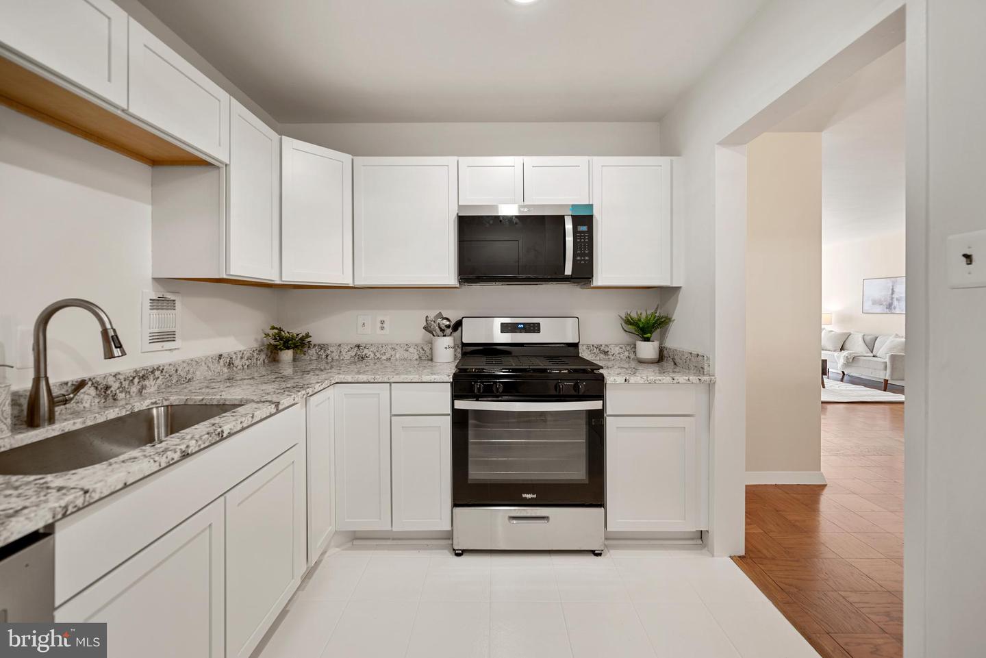 3001 VEAZEY TER NW #1623, WASHINGTON, District Of Columbia 20008, 1 Bedroom Bedrooms, ,1 BathroomBathrooms,Residential,For sale,3001 VEAZEY TER NW #1623,DCDC2225372 MLS # DCDC2225372