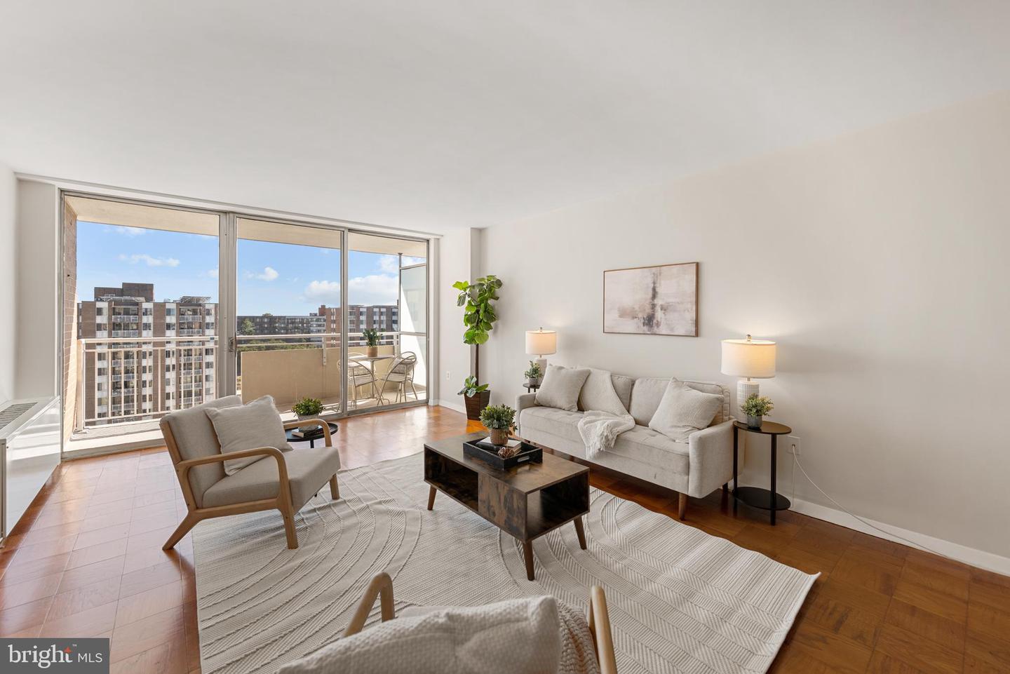 3001 VEAZEY TER NW #1623, WASHINGTON, District Of Columbia 20008, 1 Bedroom Bedrooms, ,1 BathroomBathrooms,Residential,For sale,3001 VEAZEY TER NW #1623,DCDC2225372 MLS # DCDC2225372