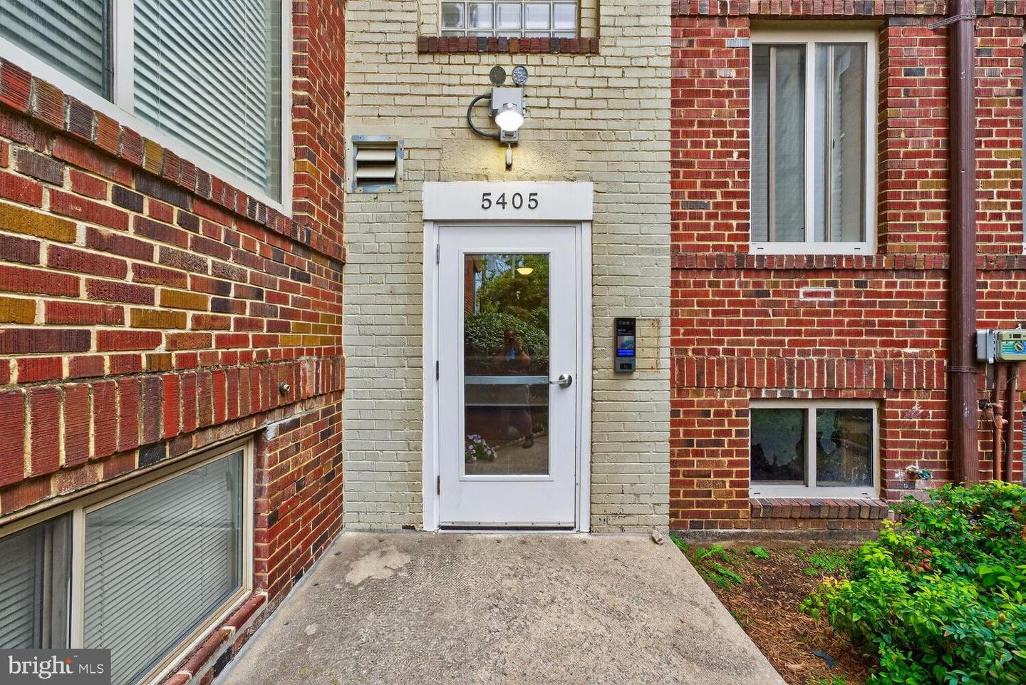 5405 9TH ST NW #107, WASHINGTON, District Of Columbia 20011, 1 Bedroom Bedrooms, ,1 BathroomBathrooms,Residential,For sale,5405 9TH ST NW #107,DCDC2225410 MLS # DCDC2225410 5405 9TH ST NW #107, WASHINGTON, District Of Columbia 20011, 1 Bedroom Bedrooms, ,1 BathroomBathrooms,Residential,For sale,5405 9TH ST NW #107,DCDC2225410 MLS # DCDC2225410