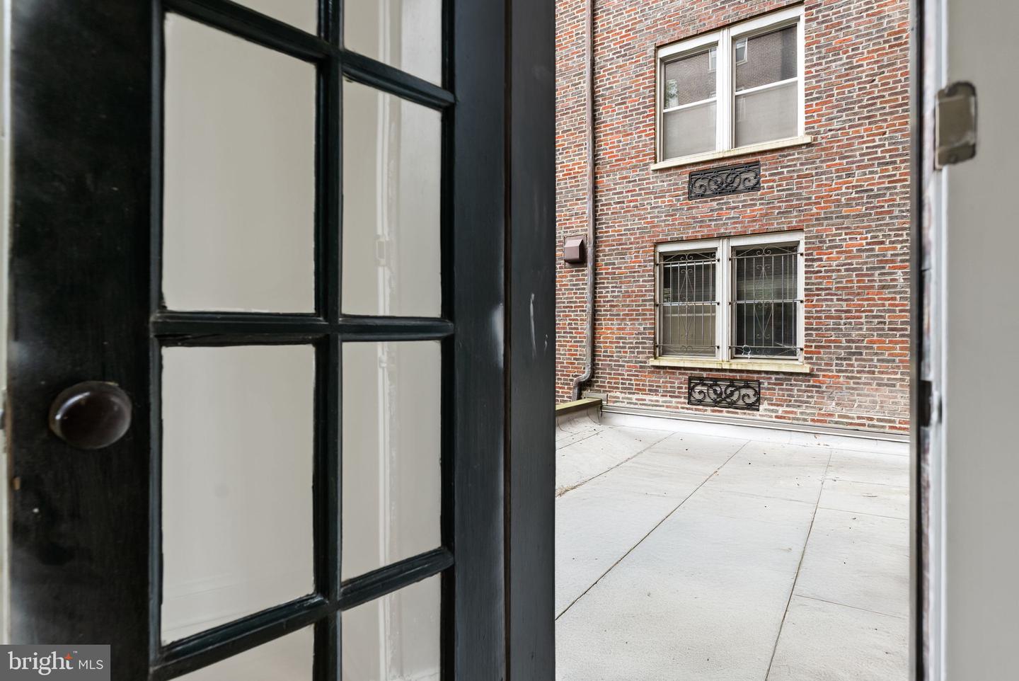 4000 CATHEDRAL AVE NW #6B, WASHINGTON, District Of Columbia 20016, 2 Bedrooms Bedrooms, ,1 BathroomBathrooms,Residential,For sale,4000 CATHEDRAL AVE NW #6B,DCDC2225384 MLS # DCDC2225384