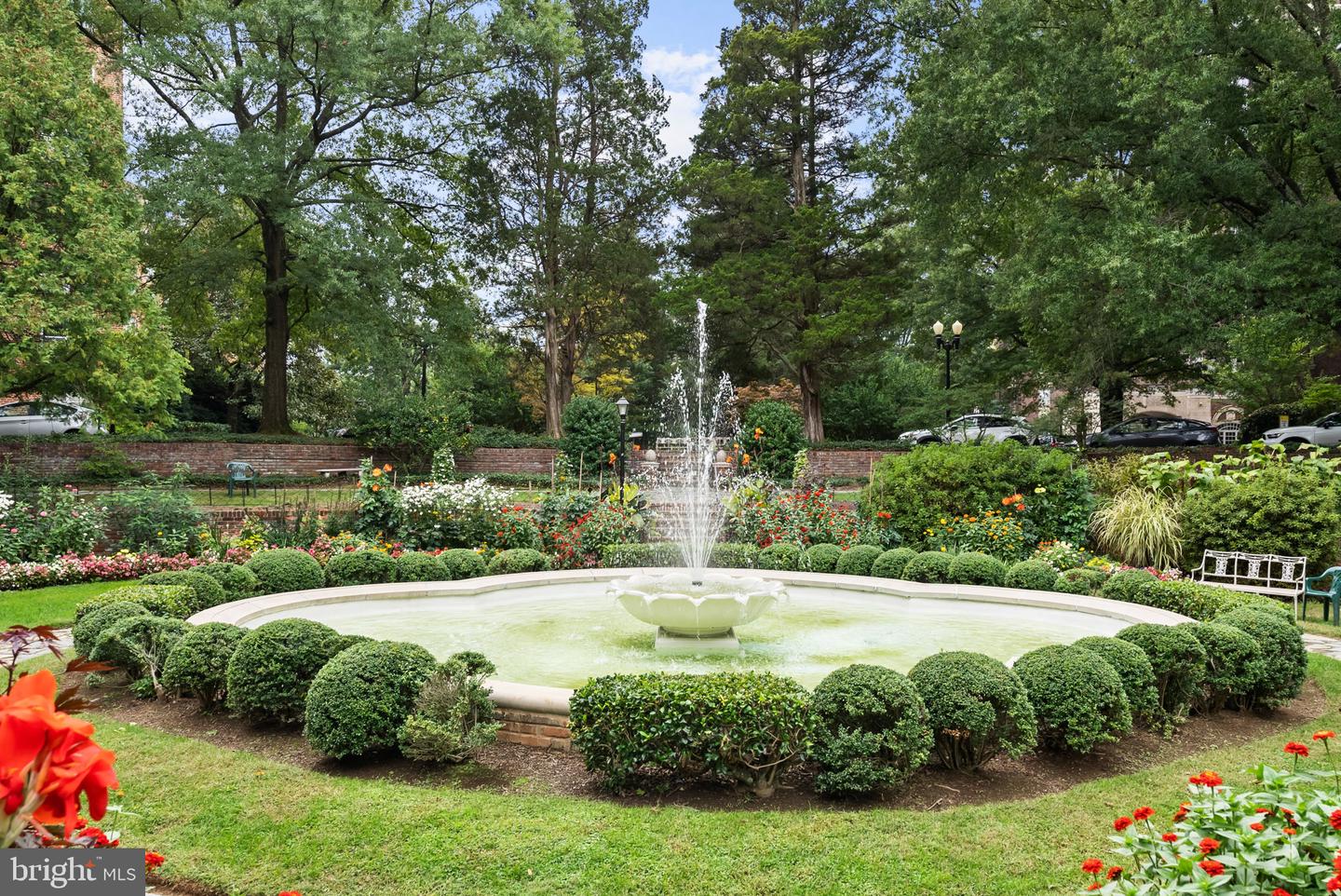 4000 CATHEDRAL AVE NW #6B, WASHINGTON, District Of Columbia 20016, 2 Bedrooms Bedrooms, ,1 BathroomBathrooms,Residential,For sale,4000 CATHEDRAL AVE NW #6B,DCDC2225384 MLS # DCDC2225384