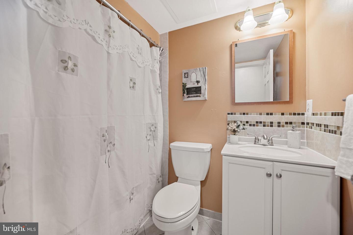 4546 KING EDWARD CT, ANNANDALE, Virginia 22003, 3 Bedrooms Bedrooms, ,3 BathroomsBathrooms,Residential,For sale,4546 KING EDWARD CT,VAFX2272634 MLS # VAFX2272634