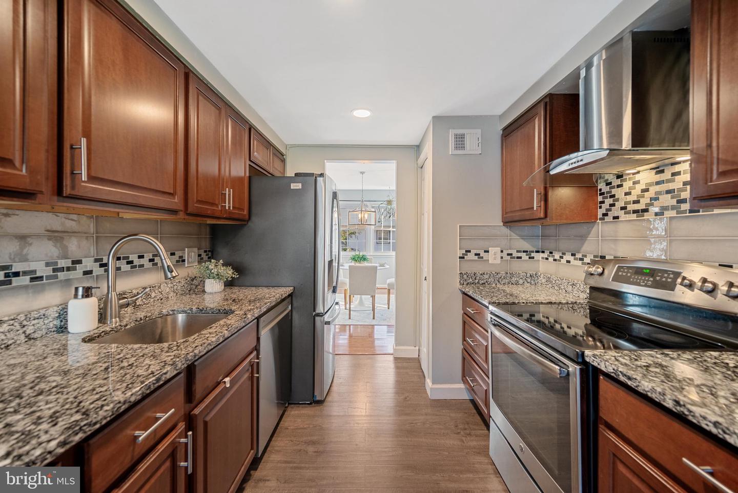 4546 KING EDWARD CT, ANNANDALE, Virginia 22003, 3 Bedrooms Bedrooms, ,3 BathroomsBathrooms,Residential,For sale,4546 KING EDWARD CT,VAFX2272634 MLS # VAFX2272634