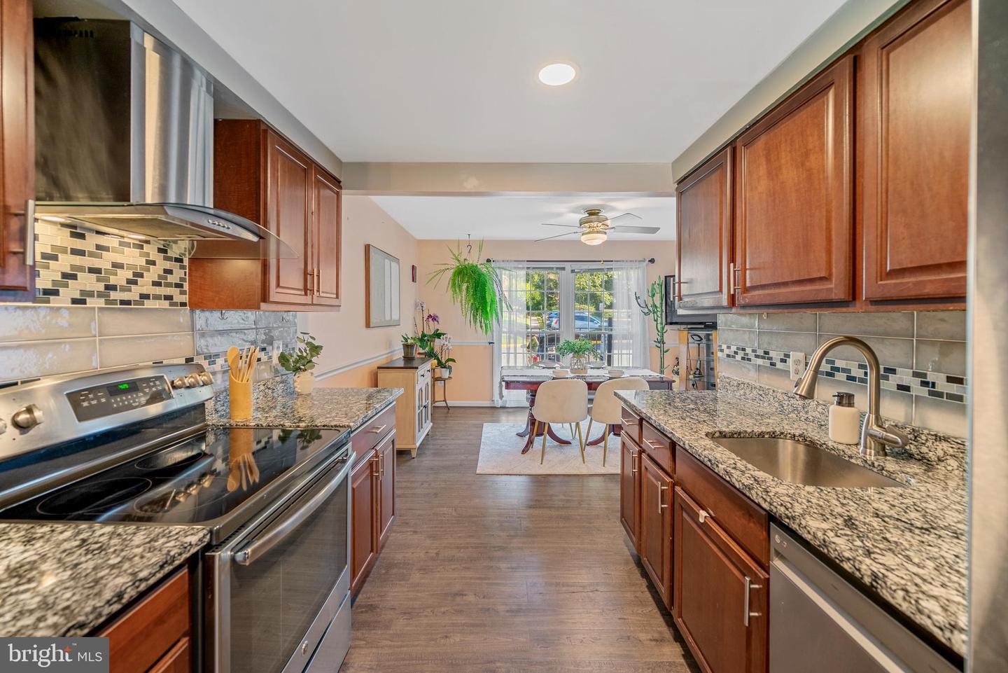 4546 KING EDWARD CT, ANNANDALE, Virginia 22003, 3 Bedrooms Bedrooms, ,3 BathroomsBathrooms,Residential,For sale,4546 KING EDWARD CT,VAFX2272634 MLS # VAFX2272634