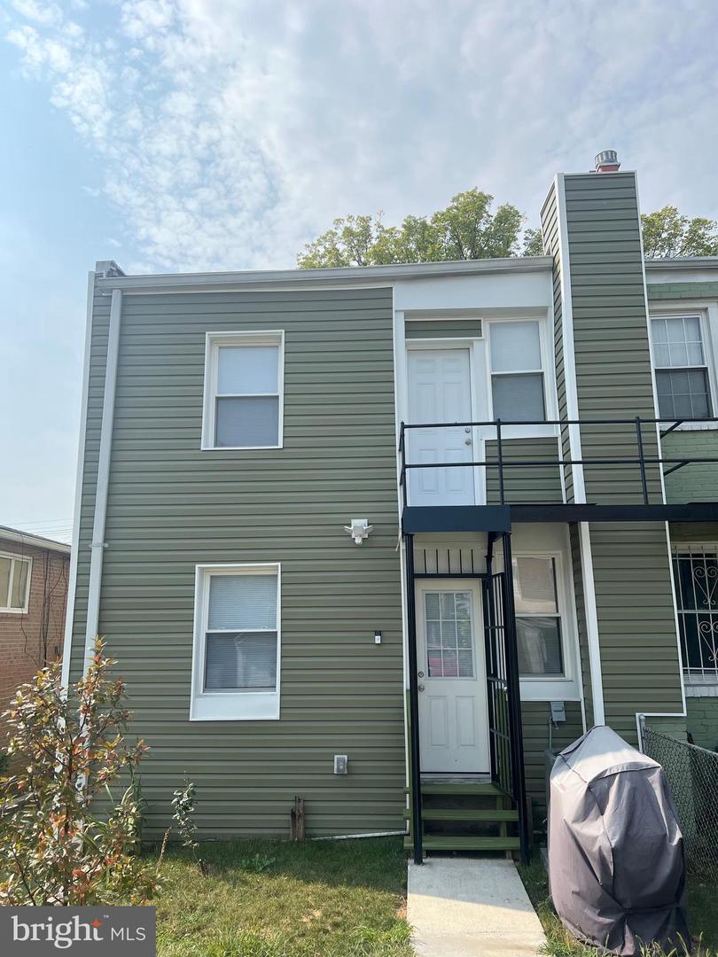 5214 BLAINE ST NE, WASHINGTON, District Of Columbia 20019, 2 Bedrooms Bedrooms, ,2 BathroomsBathrooms,Residential,For sale,5214 BLAINE ST NE,DCDC2225424 MLS # DCDC2225424